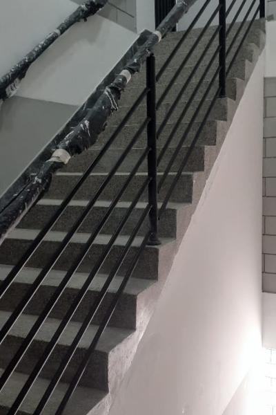 guarda-corpo torre de inox
botão de inox
travessas