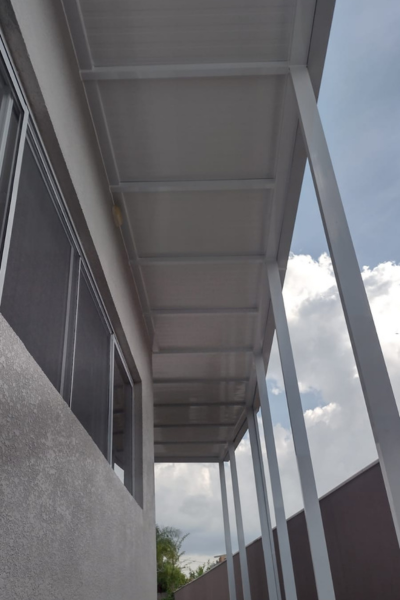 COBERTURA DE TELHA TERMOSTÁTICA 