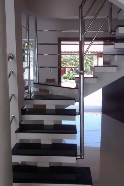 guarda-corpo torre de inox
botão de inox
travessas