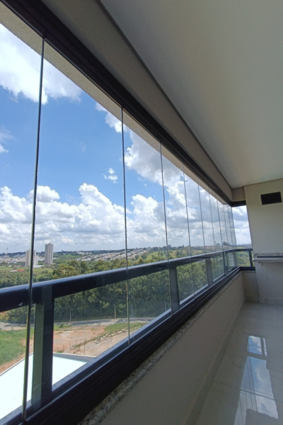 FECHAMENTO EUROPEU
fechamento em vidro