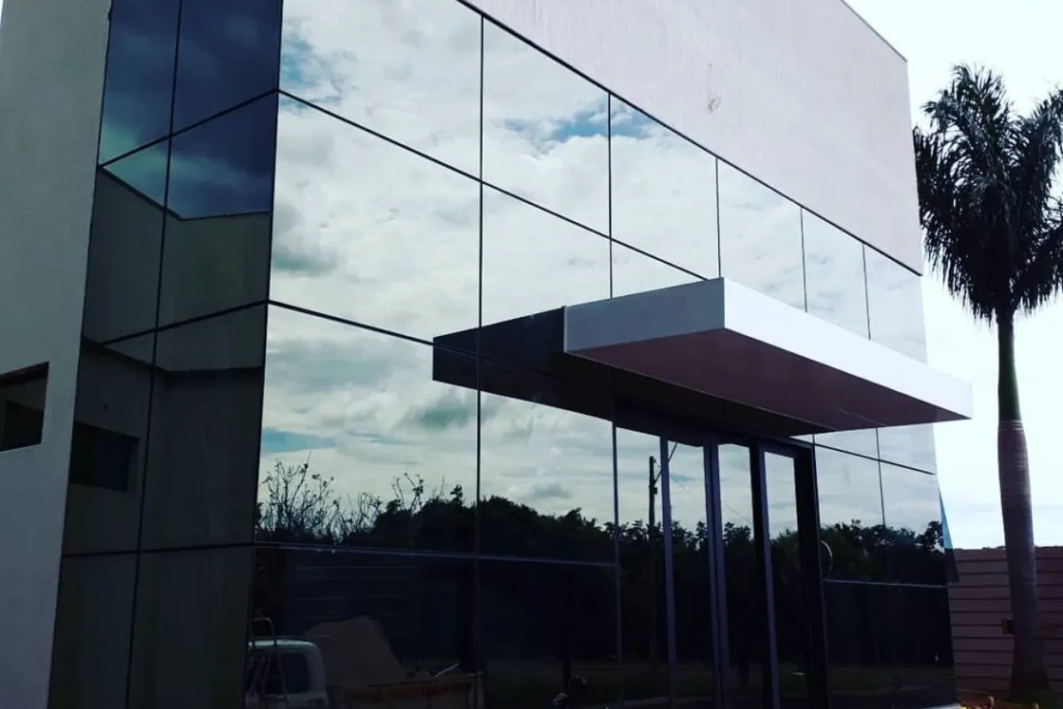 pele de vidro glazing comercio fachada glazing