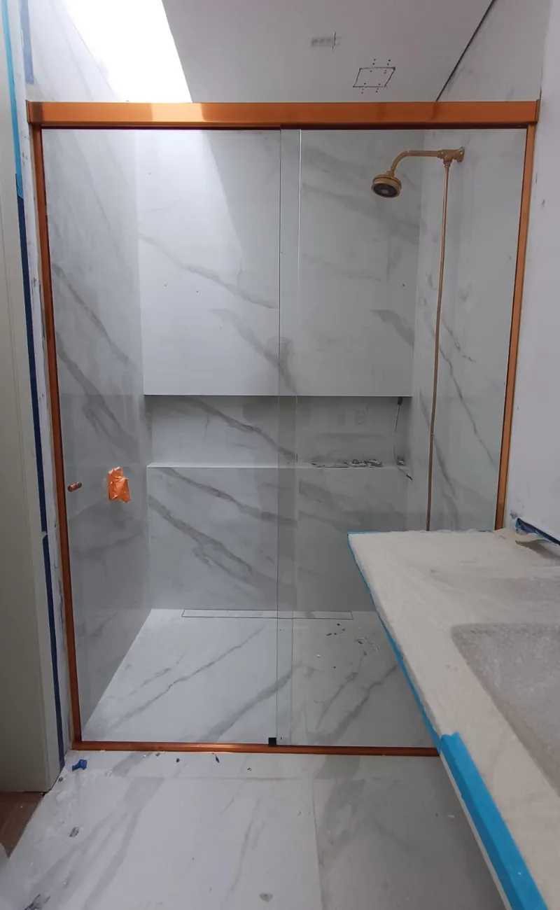 box de vidro frontal