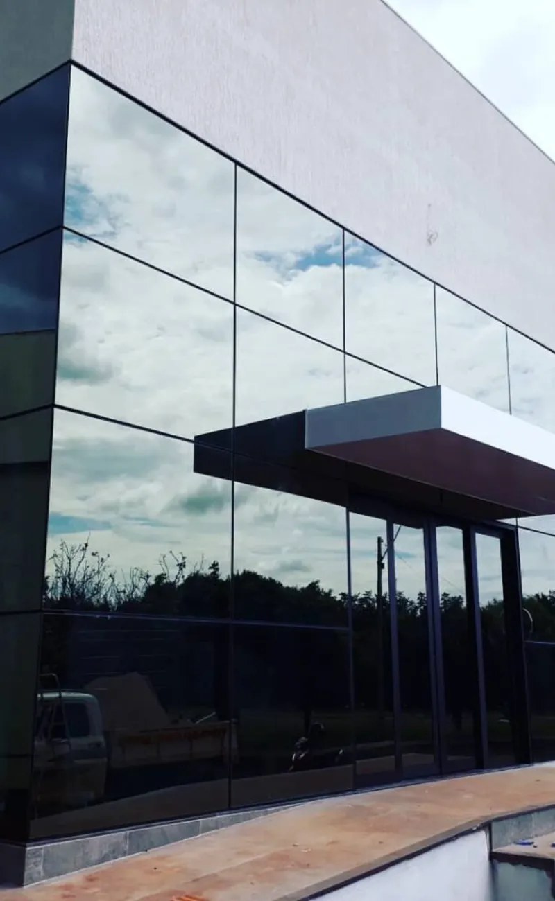 fechamento glazing pele de vidro projetos comerciais